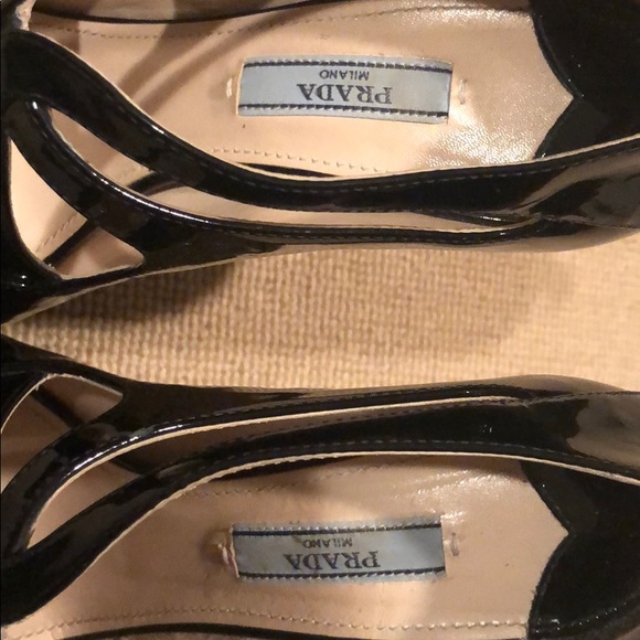 Prada AUTH platform patent leather strappy sandal - Picture 6 of 8